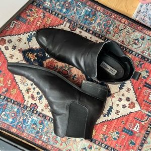 Steve Madden Chelsea Boot
